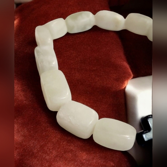 Womens Jewelry Cabochon White Irregular Stone Cross Bracelet - Picture 4 of 8